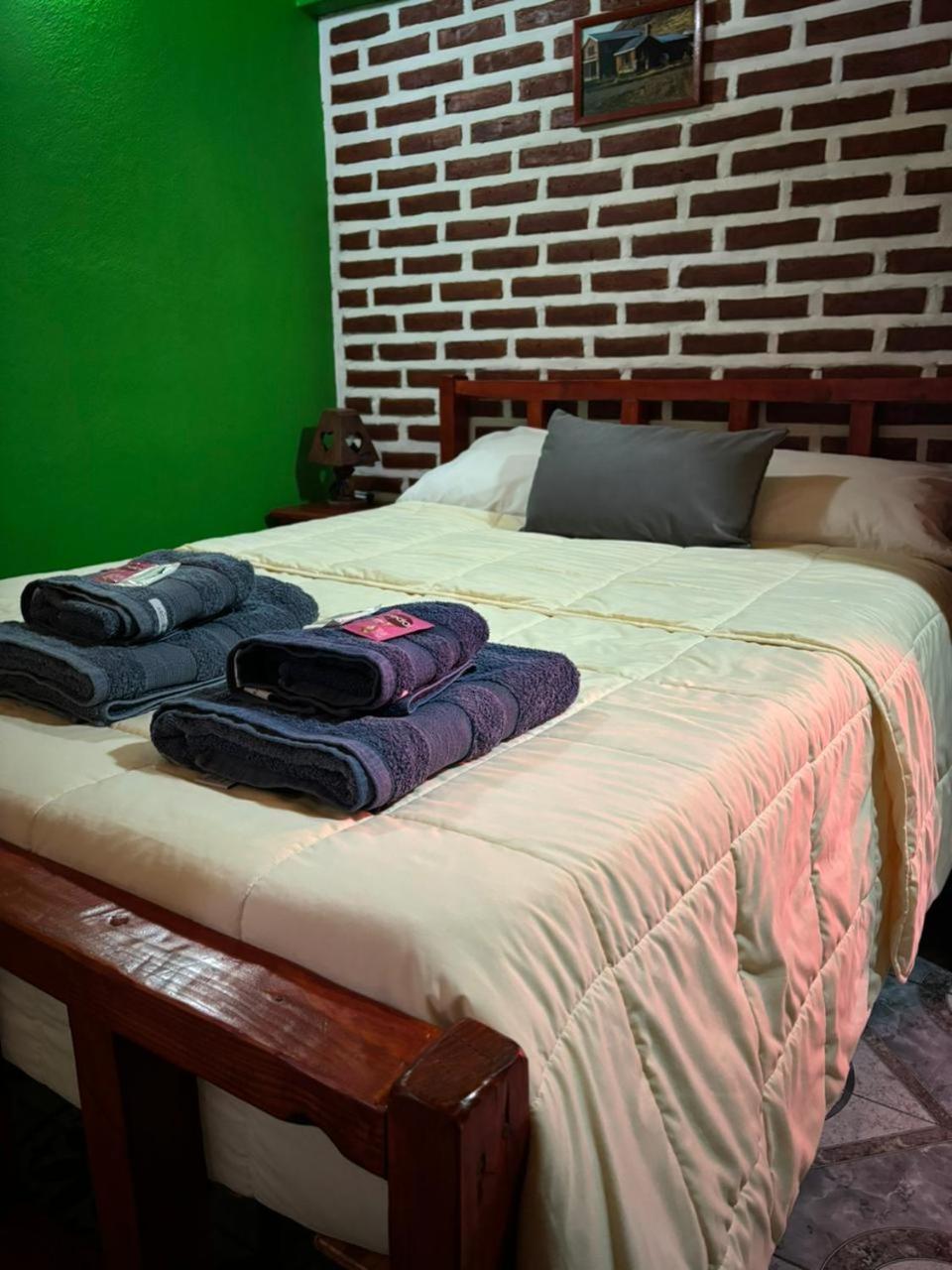 Hostel Luna Country เอลชัลเตน ภายนอก รูปภาพ